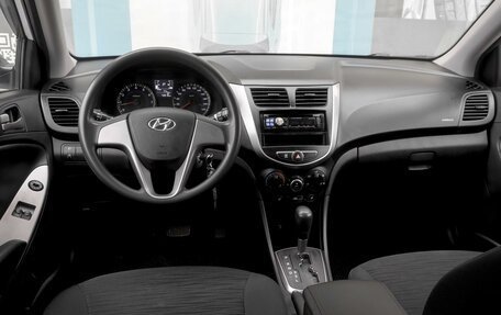 Hyundai Solaris II рестайлинг, 2014 год, 969 000 рублей, 6 фотография