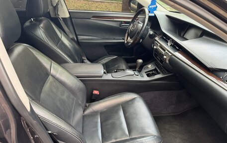 Lexus ES VII, 2014 год, 2 350 000 рублей, 8 фотография