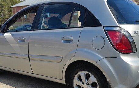 KIA Rio II, 2011 год, 560 000 рублей, 4 фотография