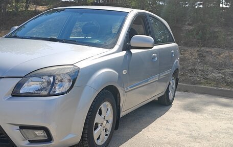 KIA Rio II, 2011 год, 560 000 рублей, 3 фотография