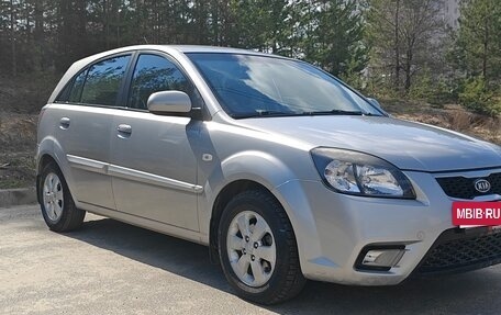 KIA Rio II, 2011 год, 560 000 рублей, 2 фотография