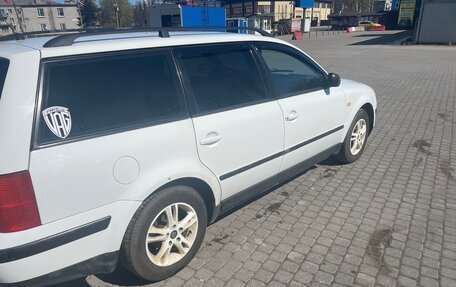 Volkswagen Passat B5+ рестайлинг, 1998 год, 310 000 рублей, 2 фотография