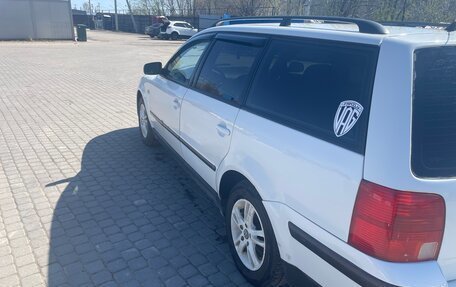 Volkswagen Passat B5+ рестайлинг, 1998 год, 310 000 рублей, 3 фотография