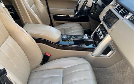 Land Rover Range Rover IV рестайлинг, 2013 год, 5 000 000 рублей, 16 фотография