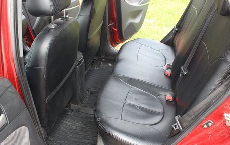 Hyundai Solaris II рестайлинг, 2011 год, 500 000 рублей, 11 фотография