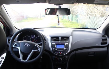 Hyundai Solaris II рестайлинг, 2011 год, 500 000 рублей, 19 фотография