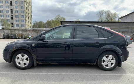 Ford Focus II рестайлинг, 2005 год, 299 000 рублей, 2 фотография