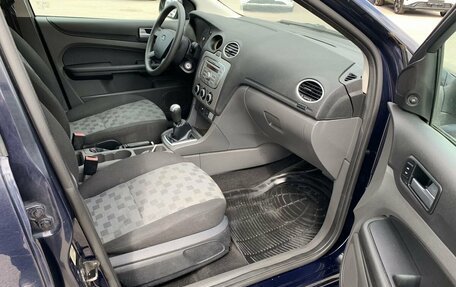 Ford Focus II рестайлинг, 2005 год, 299 000 рублей, 13 фотография