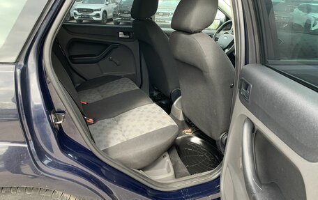 Ford Focus II рестайлинг, 2005 год, 299 000 рублей, 14 фотография