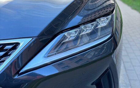 Lexus RX IV рестайлинг, 2021 год, 5 850 000 рублей, 4 фотография