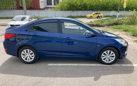 Hyundai Solaris II рестайлинг, 2015 год, 1 100 000 рублей, 8 фотография