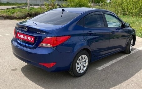 Hyundai Solaris II рестайлинг, 2015 год, 1 100 000 рублей, 2 фотография