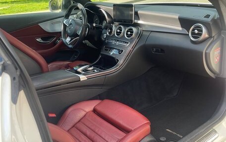 Mercedes-Benz C-Класс, 2015 год, 2 900 000 рублей, 4 фотография