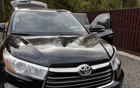 Toyota Highlander III, 2014 год, 3 800 000 рублей, 4 фотография