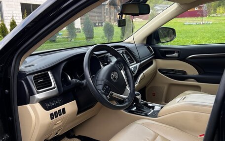 Toyota Highlander III, 2014 год, 3 800 000 рублей, 10 фотография