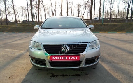 Volkswagen Passat B6, 2008 год, 610 000 рублей, 2 фотография