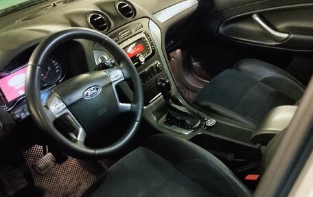 Ford Mondeo IV, 2011 год, 880 000 рублей, 2 фотография