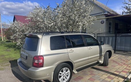 Toyota Highlander III, 2002 год, 1 100 000 рублей, 4 фотография