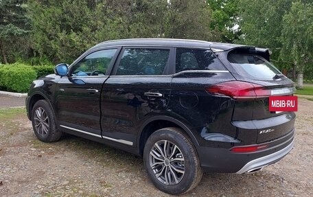 Geely Atlas, 2024 год, 2 525 000 рублей, 4 фотография