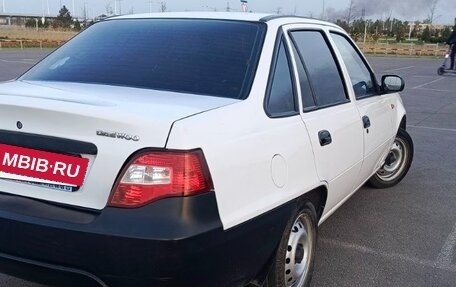 Daewoo Nexia I рестайлинг, 2010 год, 329 000 рублей, 3 фотография