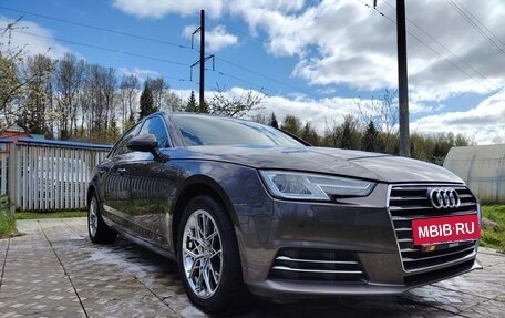 Audi A4, 2016 год, 2 400 000 рублей, 4 фотография
