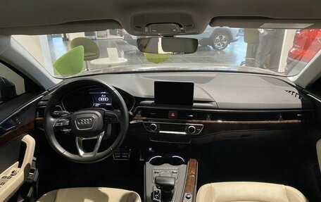 Audi A4, 2016 год, 2 400 000 рублей, 15 фотография