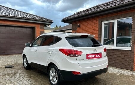 Hyundai ix35 I рестайлинг, 2013 год, 1 300 000 рублей, 2 фотография