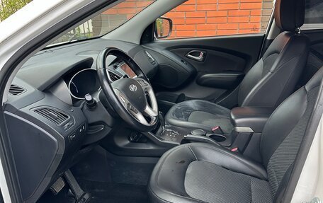 Hyundai ix35 I рестайлинг, 2013 год, 1 300 000 рублей, 13 фотография