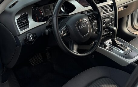 Audi A4, 2010 год, 850 000 рублей, 15 фотография