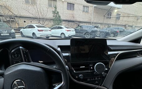 Toyota Camry, 2023 год, 3 600 000 рублей, 5 фотография