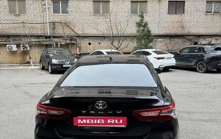 Toyota Camry, 2023 год, 3 600 000 рублей, 4 фотография