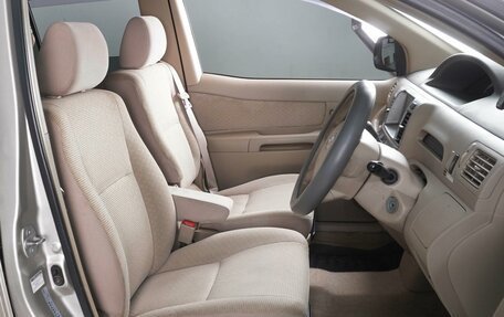 Toyota Raum II, 2003 год, 445 000 рублей, 10 фотография