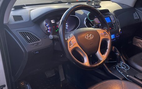 Hyundai ix35 I рестайлинг, 2013 год, 1 200 000 рублей, 5 фотография
