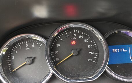 Renault Duster I рестайлинг, 2017 год, 1 660 000 рублей, 8 фотография