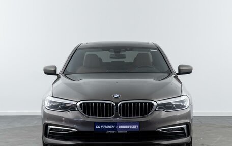 BMW 5 серия, 2018 год, 3 290 000 рублей, 3 фотография