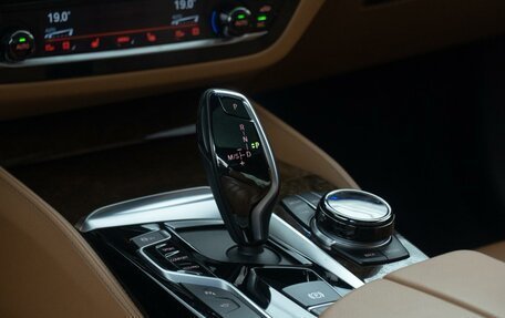 BMW 5 серия, 2018 год, 3 290 000 рублей, 22 фотография