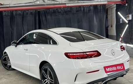 Mercedes-Benz E-Класс, 2019 год, 4 520 000 рублей, 4 фотография