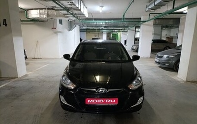 Hyundai Solaris II рестайлинг, 2013 год, 930 000 рублей, 1 фотография