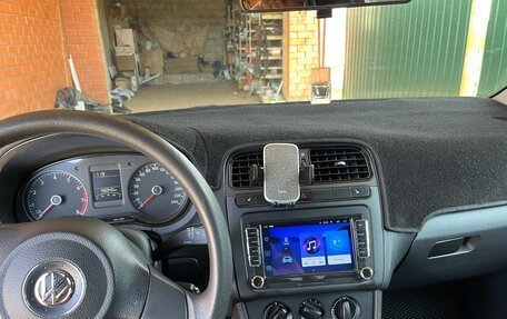 Volkswagen Polo VI (EU Market), 2015 год, 1 050 000 рублей, 9 фотография