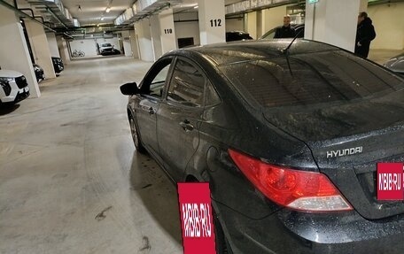 Hyundai Solaris II рестайлинг, 2013 год, 930 000 рублей, 5 фотография