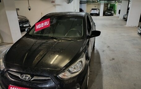 Hyundai Solaris II рестайлинг, 2013 год, 930 000 рублей, 6 фотография