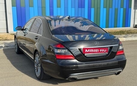 Mercedes-Benz S-Класс, 2006 год, 1 400 000 рублей, 2 фотография