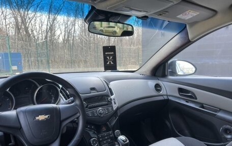 Chevrolet Cruze II, 2014 год, 1 000 000 рублей, 5 фотография