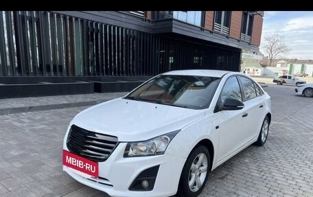 Chevrolet Cruze II, 2014 год, 1 000 000 рублей, 9 фотография