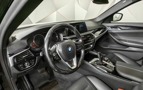BMW 5 серия, 2020 год, 2 399 000 рублей, 8 фотография