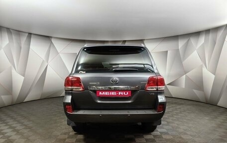 Toyota Land Cruiser 200, 2011 год, 2 643 000 рублей, 8 фотография