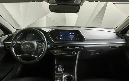 Hyundai Sonata VIII, 2019 год, 2 090 000 рублей, 10 фотография