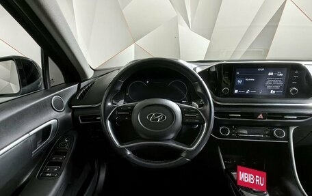 Hyundai Sonata VIII, 2019 год, 2 090 000 рублей, 15 фотография