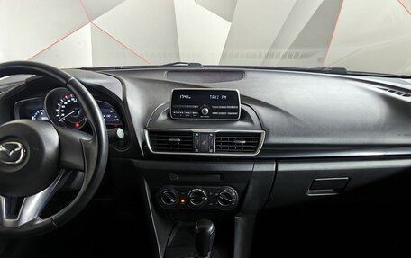 Mazda 3, 2015 год, 1 319 000 рублей, 12 фотография