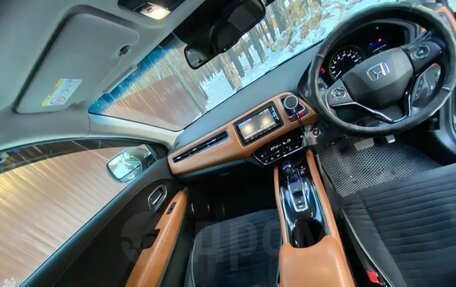 Honda Vezel, 2014 год, 1 450 000 рублей, 11 фотография
